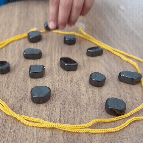 Lilleknips Magnetspill – familieleken med spenning i hver runde